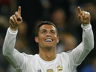 WATCH: Ronaldo scores four tim...
